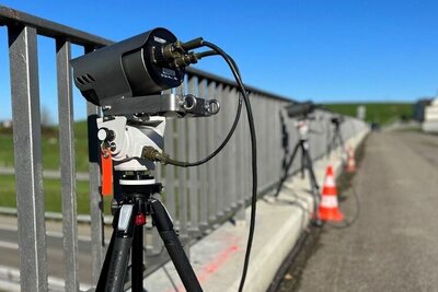 Der Abstandsblitzer wird an diversen Messstandorten eingesetzt. Bild: Kantonspolizei St. Gallen