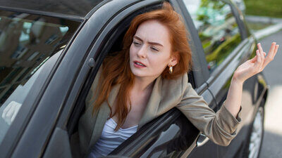 Wartest du geduldig in der Schlange oder drängelst du dich vor? Bild: freepik