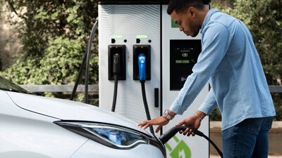 Aufschlussreiche Zahlen: Neue Daten des Auto-Instituts Center of Automotive Management zeigen, wo sich die E-Mobilität wie entwickelt. Bild: freepix