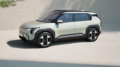 Kia EV3 von der Seite