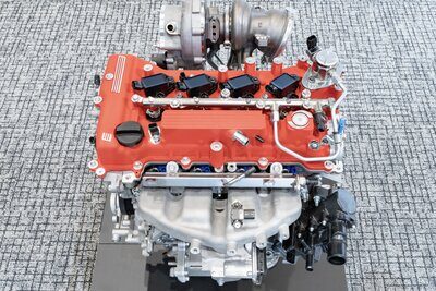 Hochmoderner 2.0-Liter 4-Zylinder-Reihenmotor von Toyota Motor Corporation. Mehr Leistung, weniger Verbrauch. Bild: Toyota Media Global