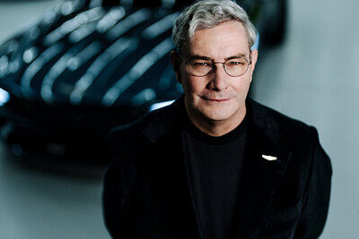 Luc Donckerwolke ist Chef-Designer bei Genesis Motors und Hyundai-Kia Automotive. Der Belgier gilt als einer der bedeutesten Automobildesigner. Er arbeitete unter anderem bei Audi, Lamborghini und Bentley. Bild: Hyundai Newsroom