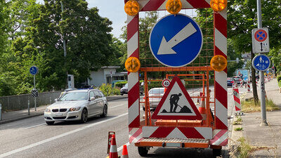 Umleitungsanhänger Baustelle Bellerivestrasse Zürich