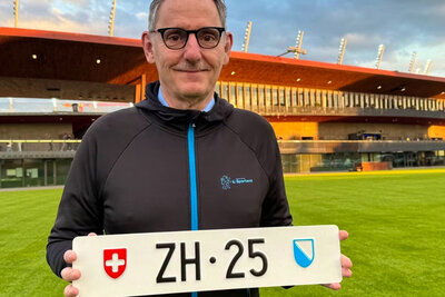 Die Versteigerung brachte dem Kanton Zürich 126'000 Franken ein. Bild: Strassenverkehrsamt