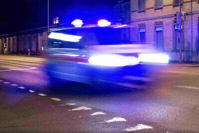 Nach dringlichen Blaulichtfahrten können Lenkende mit Bussen, Ausweisentzug oder gar einem Verfahren konfrontiert sein. Bild: Zvg