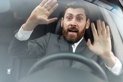 In der Studie schnitten Tesla-Fahrende nicht so gut ab. Bild: Freepik