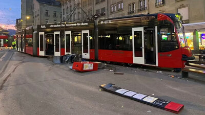 Entgleistes Tram in Bern