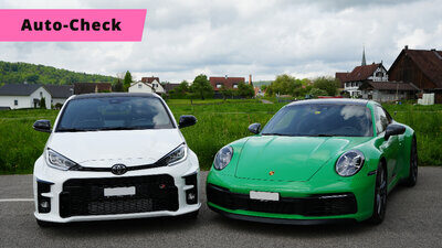 Toyota Yaris GR und einem Porsche 911 Carrera T