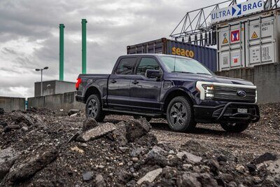 Ford F-150 Lightning von vorne