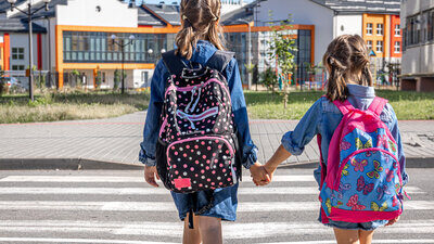 Am 14. August ist für viele Kinder der erste Schultag. Auf der Strasse ist deshalb umso mehr Vorsicht geboten.