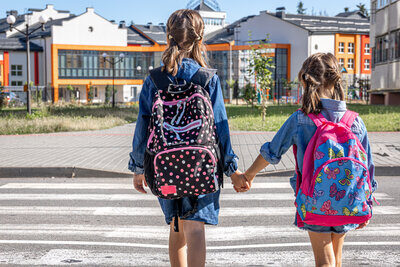 Am 14. August ist für viele Kinder der erste Schultag. Auf der Strasse ist deshalb umso mehr Vorsicht geboten.