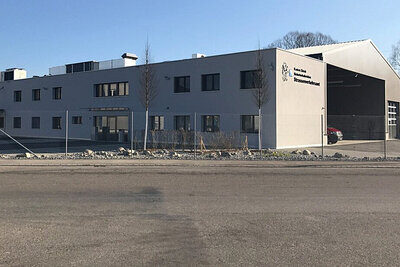 Zu den Vorfällen kam es am Strassenverkehrsamt Bassersdorf im Kanton Zürich. Bild: Zvg