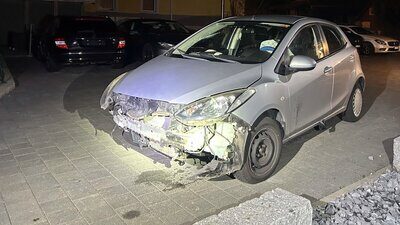 Mazda nach Unfall in Buchs