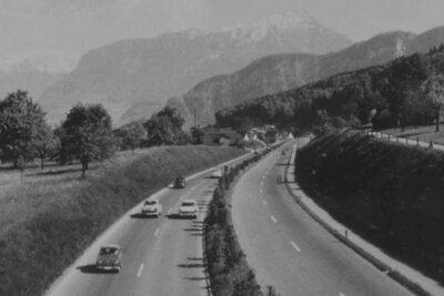 Die erste Schweizer Autobahn zwischen Luzern und Ennethorw