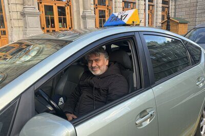 1500 Fahrerinnen und Fahrer von Zürcher Taxiunternehmen haben keine neue Fahrbewilligung erhalten. Bild: STREETLIFE, Salvatore Iuliano.